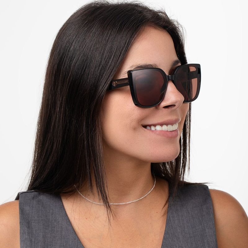 OC.CL.5166-5717.1-Oculos-de-Sol-Feminino-Marilia-Mendonca-Quadrado-Vinho--5-